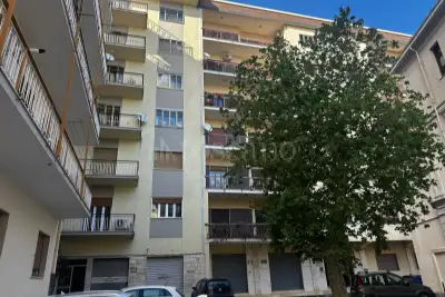 Casa in vendita, Via Luigi Pascali, Catanzaro