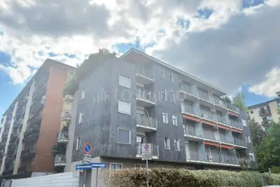 Box in vendita, Via Antonio Pianella, Milano