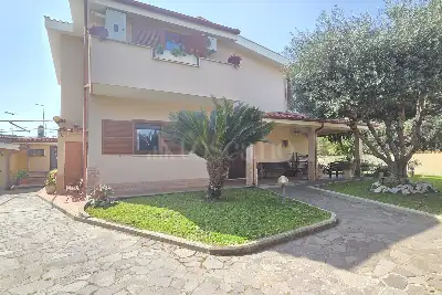 Villa in vendita, Via Luigi Savignoni, Roma