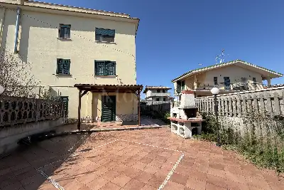 Casa in vendita, Via delle Capinere, Ardea