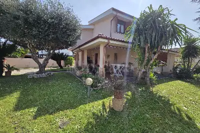 Villa in vendita, Via Luigi Savignoni, Roma