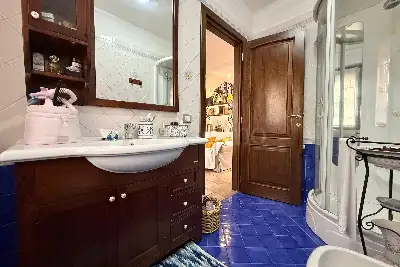 Villino a Schiera in vendita, Largo Rovedine, Opera