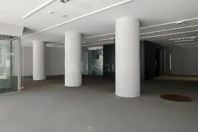 Negozio in vendita, Via Fontana, Milano