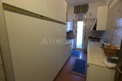 Casa in vendita, Via Costantino, Roma