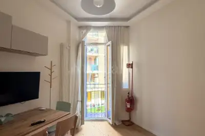 Casa in affitto, Via Parmigianino, Milano