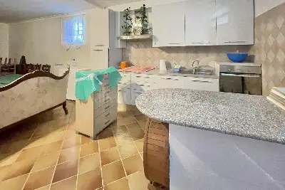 Villa in vendita, Via Giacomo Leopardi, Nepi