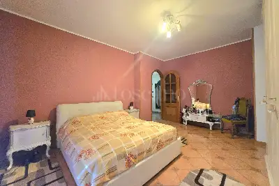 Villa in vendita, Via F. Petrarca, Sarezzo