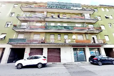 Casa in vendita, Via Milano, Brescia