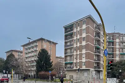 Casa in vendita, Via Zurigo, Milano