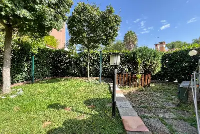 Casa in vendita, Via Louis Daguerre, Roma