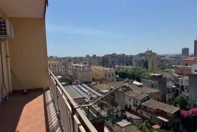 Casa in affitto, Via Cesare Vivante, Catania