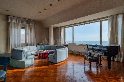 Attico in vendita, Via Giuseppe Casaregis, Genova