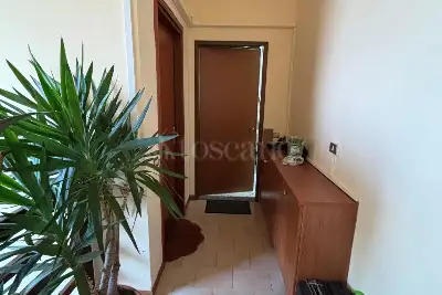 Casa in vendita, Via G. Mazzini, Biandronno