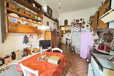 Casa in vendita, Via Adige, Bologna