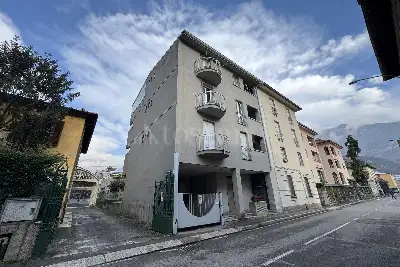 Casa in vendita, Via Francesco Baracca, Lecco
