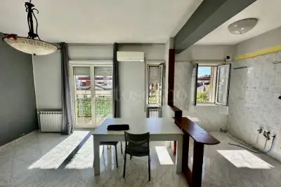 Casa in vendita, Via Enrico Caruso, Caserta