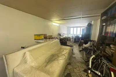 Negozio in vendita, Via Enrico Fermi, Roma