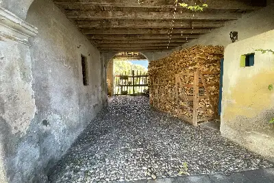 Casale in vendita, Monteclana, Nave