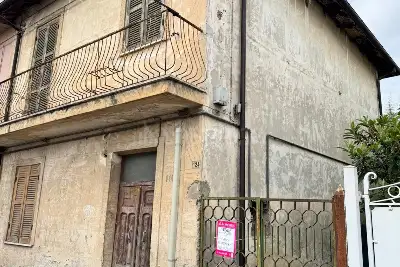 Casa Indipendente in vendita, Via San Francesco, Avezzano