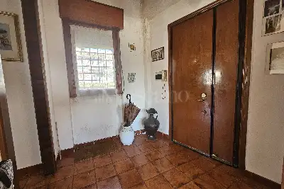 Casa in vendita, Via Rumenia, Pomezia