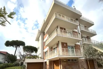 Casa in vendita, Viale Castrocaro, Riccione