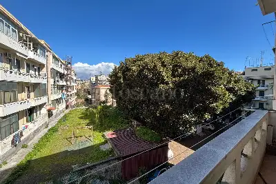 Casa in vendita, Via Stazzone, Catania