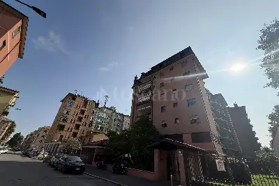 Casa in vendita, via remo la valle 3, Milano