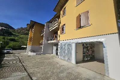 Casa in vendita, Via Villa Sera, Caino, Caino