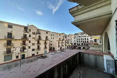 Casa in vendita, Piazza Pier Santi Mattarella, Enna