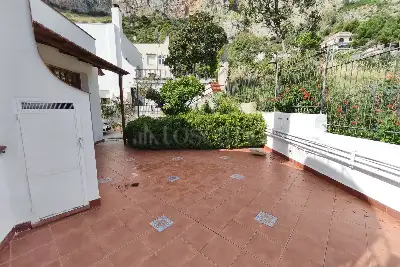 Villa in vendita, Lungo mare Cristoforo Colombo, Palermo