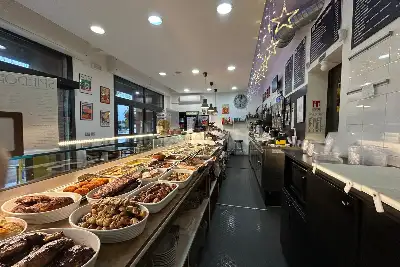 Attività Commerciale in vendita, Via Francesco Cilea, Roma