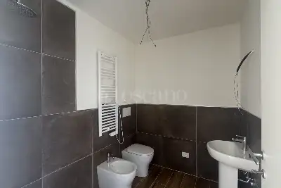 Casa in vendita, Via Beniamino Franklin, Prato