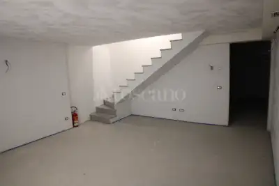 Casa in vendita, Via Favana, Busto Arsizio