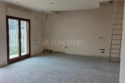 Villino a Schiera in vendita, Strada Provinciale 15 - Contrada Paterno, Loreto Aprutino