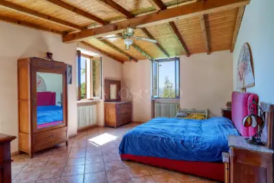 Casa Indipendente in vendita, Via Provinciale, Marchirolo