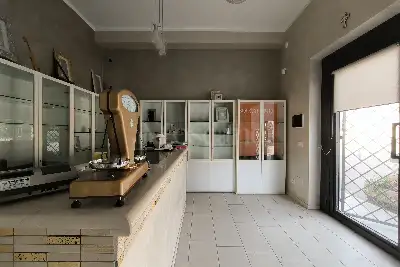 Negozio in vendita, Strada Statale 17 bis - Paganica, L'Aquila