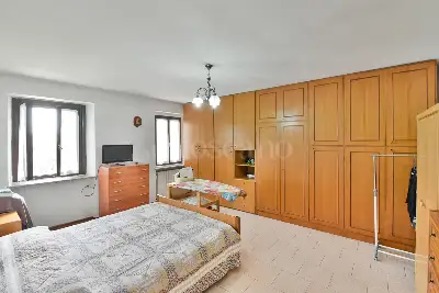 Casa in vendita, Via Ettore Brambilla, Cantù