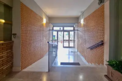 Casa in vendita, Via Giunio Silano, Roma