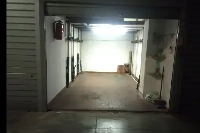 Box in vendita, Via Marco Papio, Roma