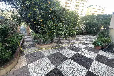 Casa in vendita, Via Croce Rossa , Palermo