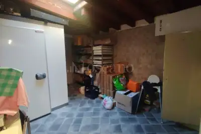 Negozio in vendita, Via delle Battaglie, Brescia