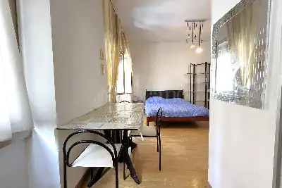 Casa in vendita, Via Caprese, Roma