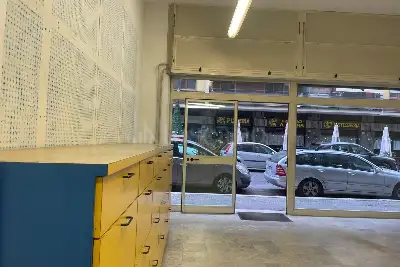 Negozio in affitto, Via Isole Figi , Roma