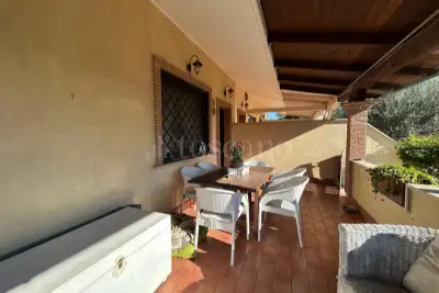 Villa in vendita, Viale di Castel Porziano, Roma