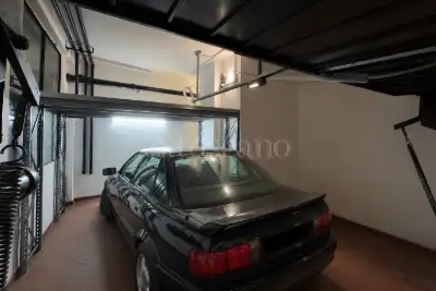 Box in affitto, Viale Luigi Majno 8, Milano