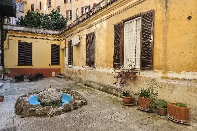 Casa in vendita, Via Gallia, Roma