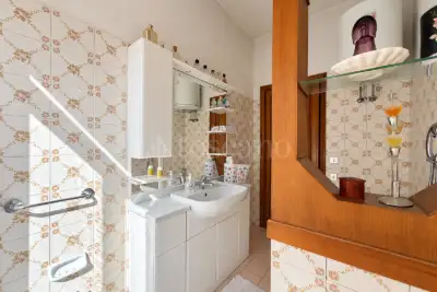 Casa in vendita, Via Federico de Roberto, Roma