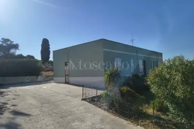 Casa Indipendente in vendita, Via Giamboi, Valderice