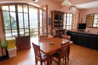 Villa in vendita, Arsoli - Località Colle del Prete, Arsoli