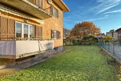 Casa in vendita, Via P. Bozzolo, Marchirolo